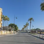 With Balcony, Close To The Sea Apartament *