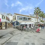 With Balcony, Close To The Sea Apartament